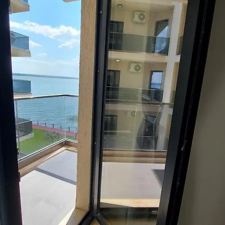 Apartment Solid House Butoaie Mamaia