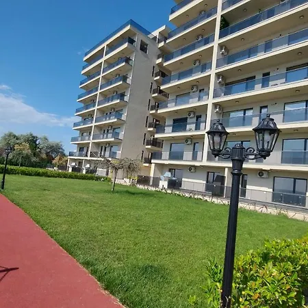 Solid House Butoaie Apartment Mamaia