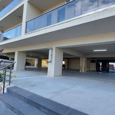Apartment Solid House Butoaie Mamaia